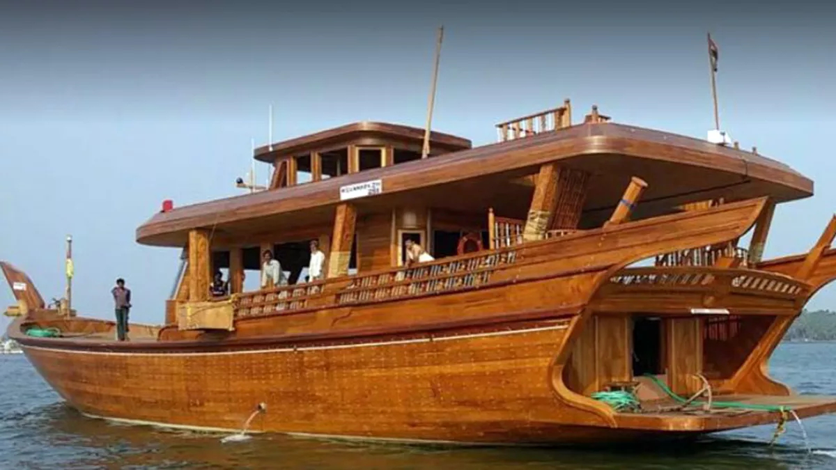 Heritage Kayaking Tour